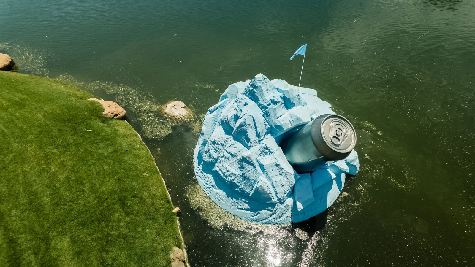 Coors Light Iceberg — FIG. 05 — FROM ABOVE