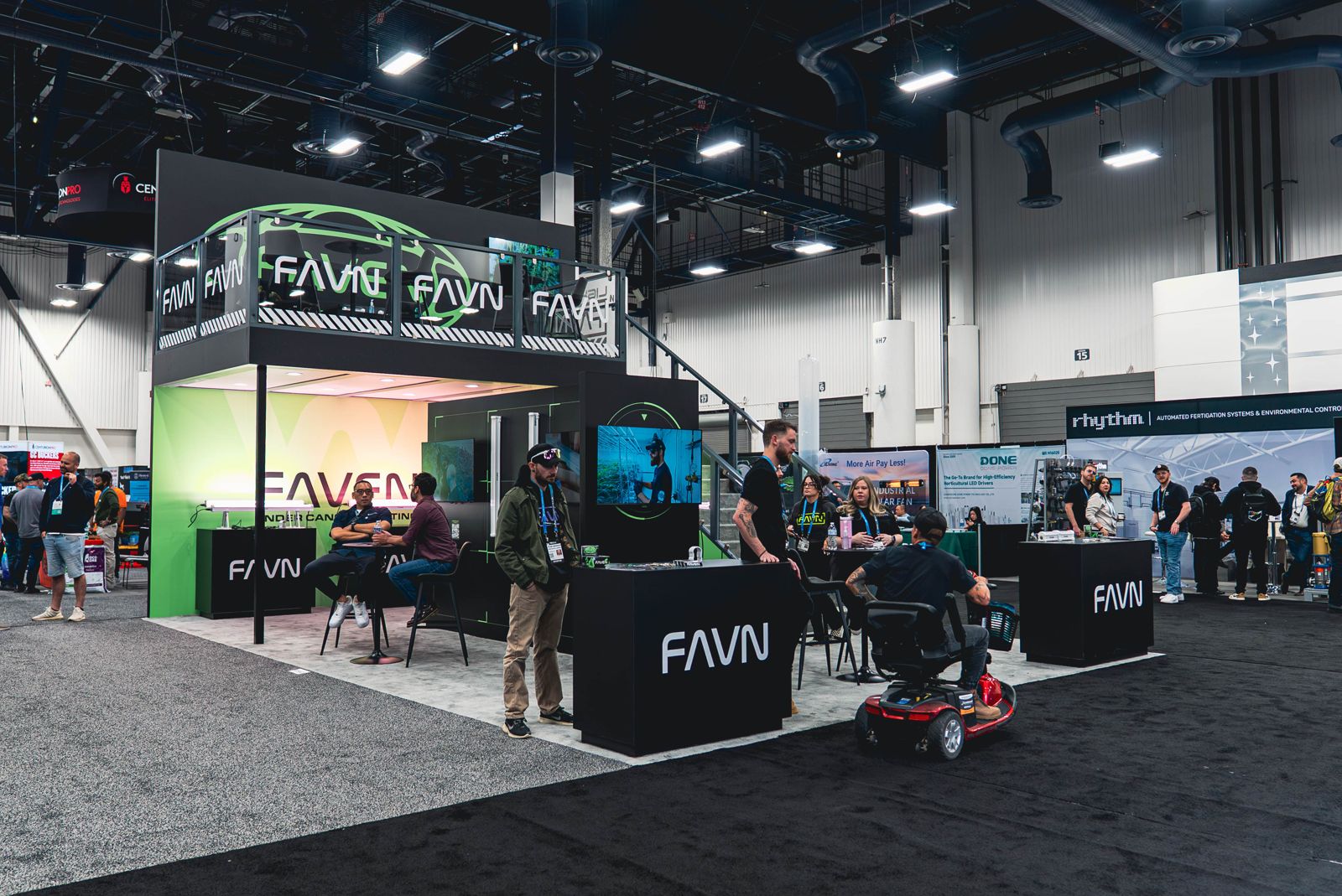 Faven Two-Story Booth — FIG. 02 — SHOW FLOOR