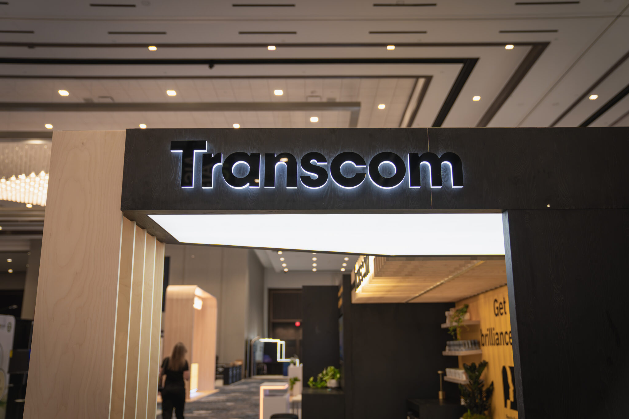 Transcom at CCW Vegas — FIG. 07 — ENTRY PORTAL